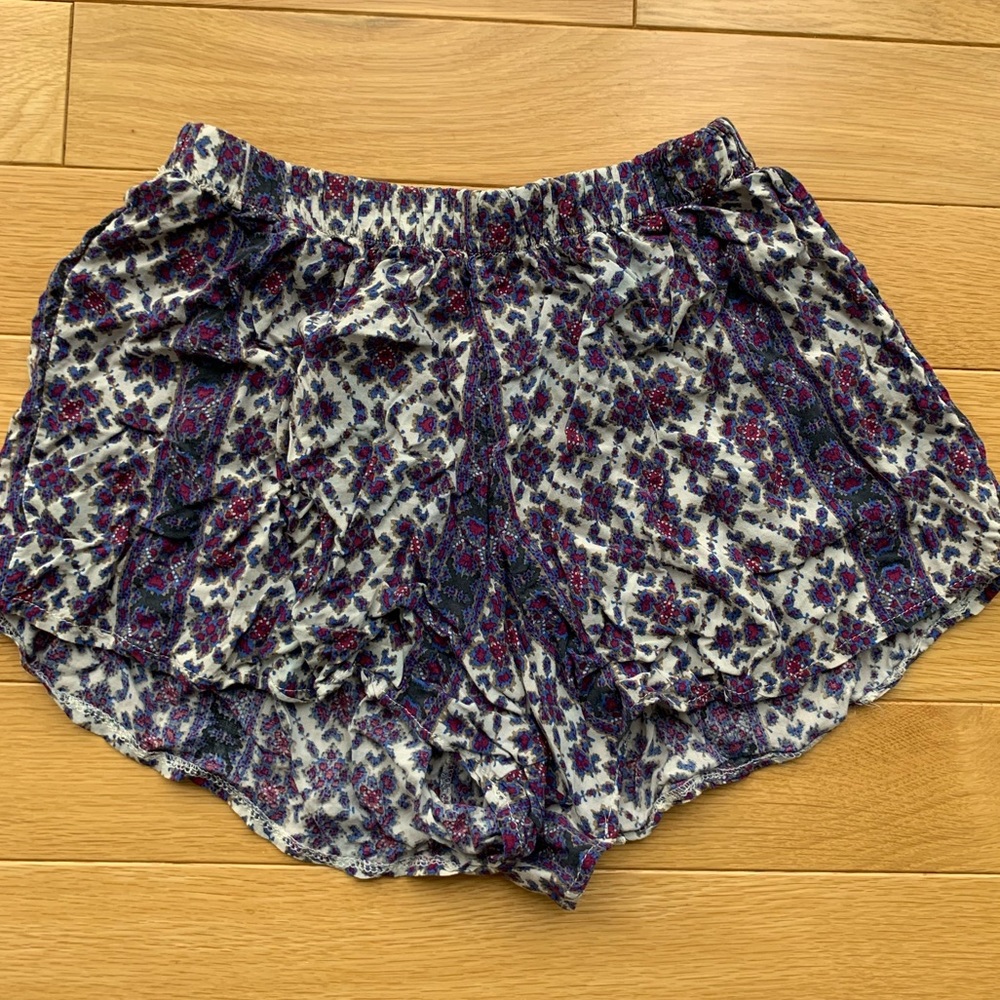 Brandy Melville Cloth Shorts